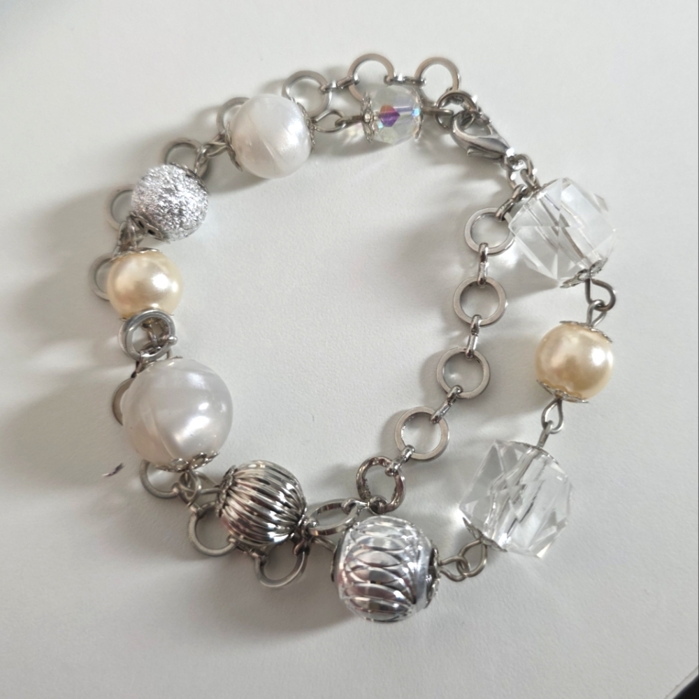 Silver White Beaded Bracelet with Crystal Accents